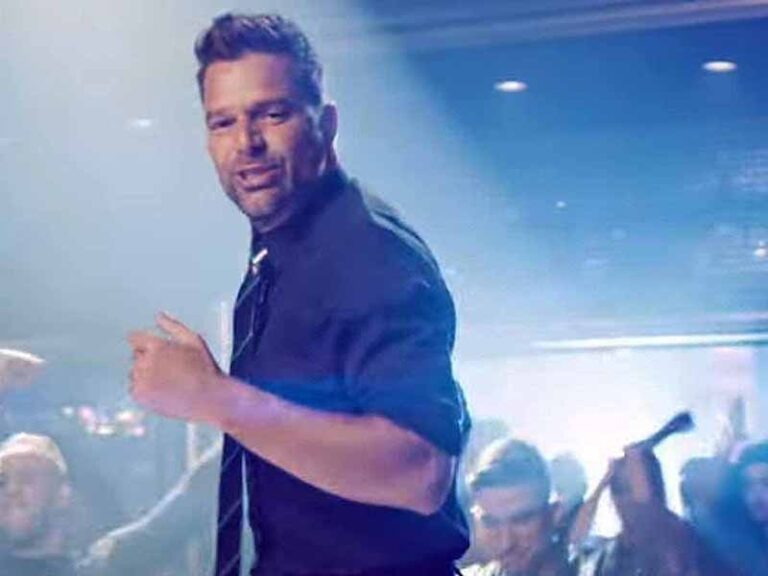 آهنگ انگلیسی Come To Me از Ricky Martin به همراه متن و ترجمه مجزا