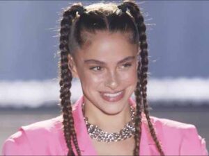 آهنگ فرانسوی Rien que pour moi از Anabel به همراه متن و ترجمه مجزا