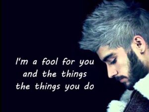 آهنگ انگلیسی fOoL fOr YoU از Zayn Malik به همراه متن و ترجمه مجزا