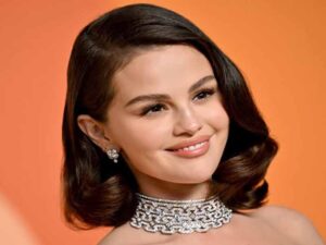 آهنگ انگلیسی How Does It Feel To Be Forgotten از Selena Gomez و Benny Blanco به همراه متن و ترجمه مجزا