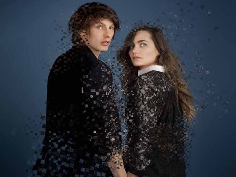 آهنگ فرانسوی Pieds nus از Aliose به همراه متن و ترجمه مجزا