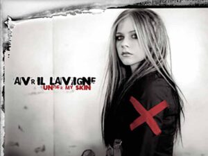 آهنگ انگلیسی Freak Out از Avril Lavigne به همراه متن و ترجمه مجزا