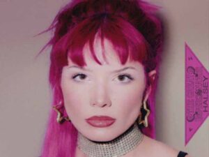 آهنگ انگلیسی I Believe in Magic از Halsey به همراه متن و ترجمه مجزا