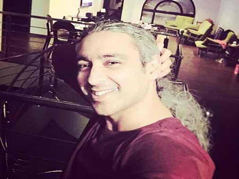 آهنگ “عکس یادگاری” مازیار فلاحی با متن و ترجمه انگلیسی مجزا