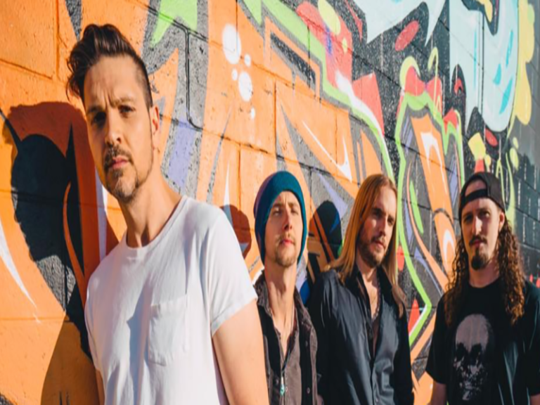 آهنگ انگلیسی Just a Little Bit از Adelitas Way به همراه متن و ترجمه مجزا