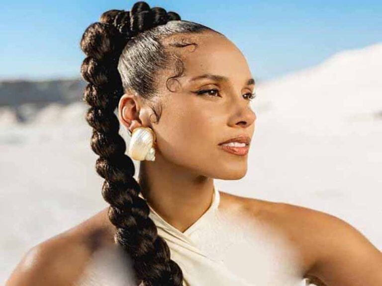 آهنگ انگلیسی Love When You Call My Name (Originals) از Alicia Keys به همراه متن و ترجمه مجزا