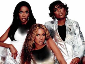 آهنگ انگلیسی My Heart Still Beats از Beyoncé به همراه متن و ترجمه مجزا