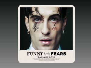 آهنگ انگلیسی Voices از Damiano David به همراه متن و ترجمه مجزا