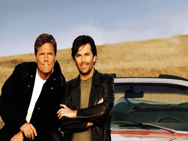 آهنگ انگلیسی Ready for the Victory از Modern Talking به همراه متن و ترجمه مجزا