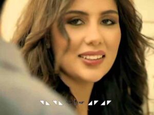 آهنگ عربی “متحاسبنیش” از شیرین عبدالوهاب به همراه متن و ترجمه مجزا