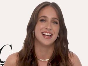 آهنگ انگلیسی i still say goodnight از Tate McRae به همراه متن و ترجمه مجزا