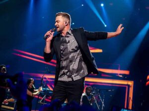 آهنگ انگلیسی !Can’t Stop the Feeling از Justin-Timberlake به همراه متن و ترجمه مجزا