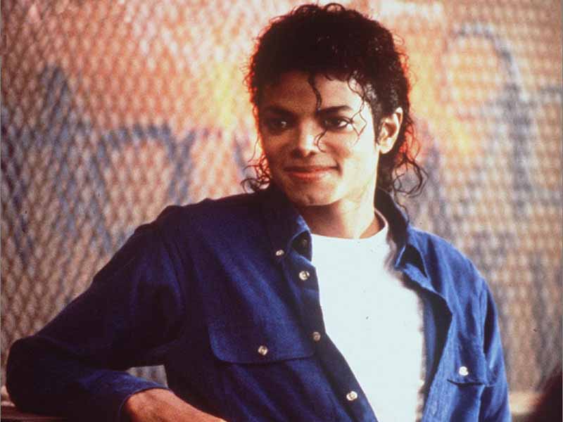 آهنگ انگلیسی The Way You Make Me Feel از Michael Jackson به همراه متن و ترجمه مجزا