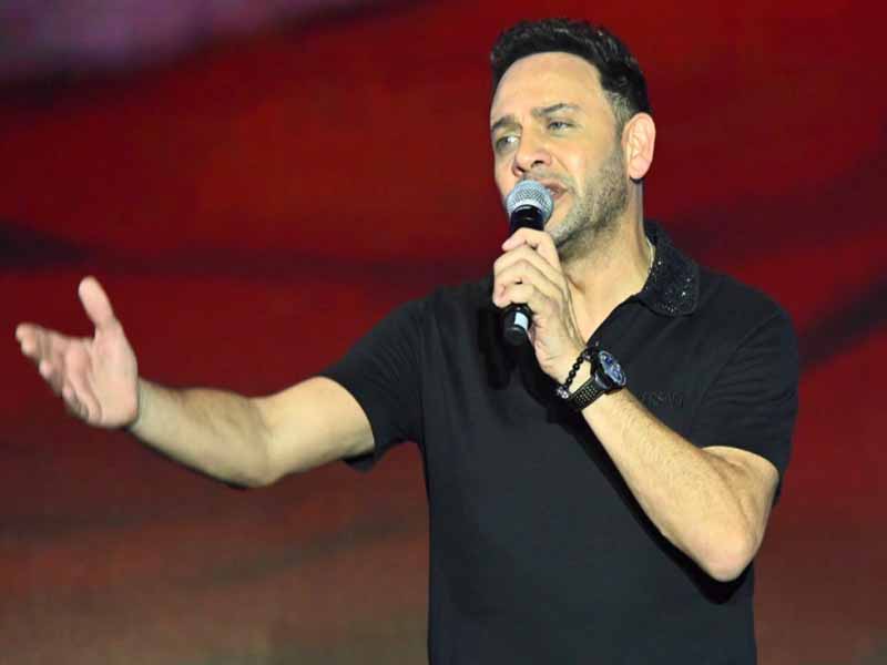 آهنگ عربی “فين حبيبى” از مصطفى قمر به همراه متن و ترجمه مجزا