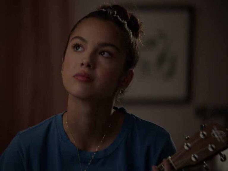 آهنگ انگلیسی Even When / The Best Part از Olivia Rodrigo و Joshua Bassett به همراه متن و ترجمه مجزا