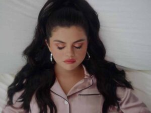 آهنگ انگلیسی I Can’t Get Enough از Selena Gomez به همراه متن و ترجمه مجزا
