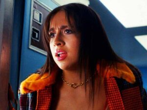 آهنگ انگلیسی ?what’s your problem از Tate McRae به همراه متن و ترجمه مجزا