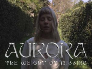 آهنگ انگلیسی The Weight Of Missing از AURORA به همراه متن و ترجمه مجزا