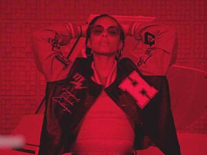 آهنگ انگلیسی Trillions از Alicia Keys به همراه متن و ترجمه مجزا