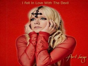 آهنگ انگلیسی I Fell In Love With The Devil از Avril Lavigne به همراه متن و ترجمه مجزا