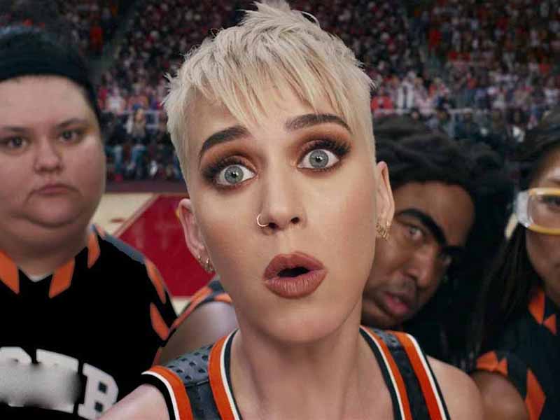 آهنگ انگلیسی Swish Swish از Katy Perry و Nicki Minaj به همراه متن و ترجمه مجزا