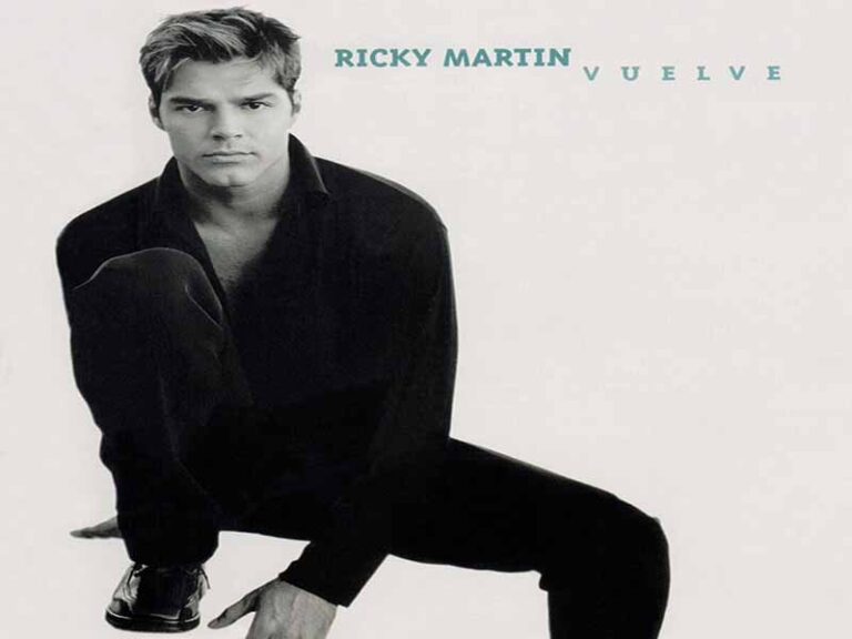 آهنگ اسپانیایی Corazonado از Ricky Martin به همراه متن و ترجمه مجزا
