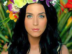 آهنگ انگلیسی Roar از Katy Perry به همراه متن و ترجمه مجزا