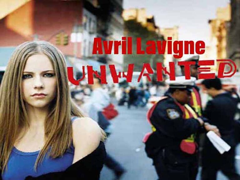 آهنگ انگلیسی Unwanted از Avril Lavigne به همراه متن و ترجمه مجزا