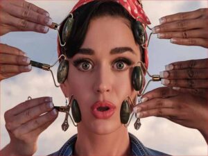 آهنگ انگلیسی WOMAN’S WORLD از Katy Perry به همراه متن و ترجمه مجزا
