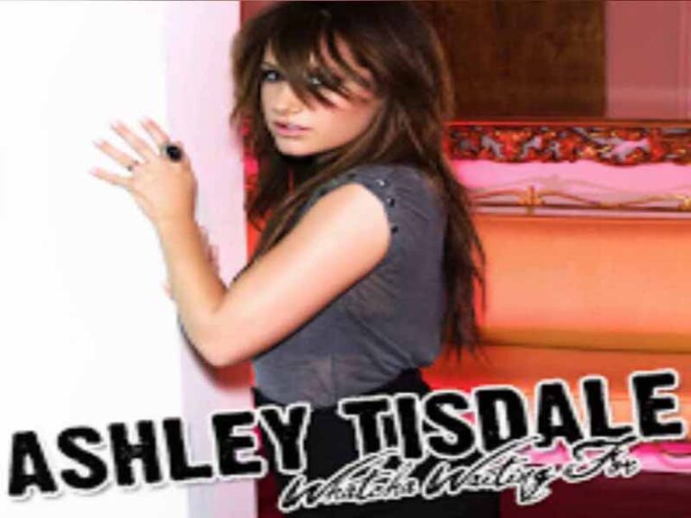 آهنگ انگلیسی Whatcha Waiting For از Ashley French به همراه متن و ترجمه مجزا