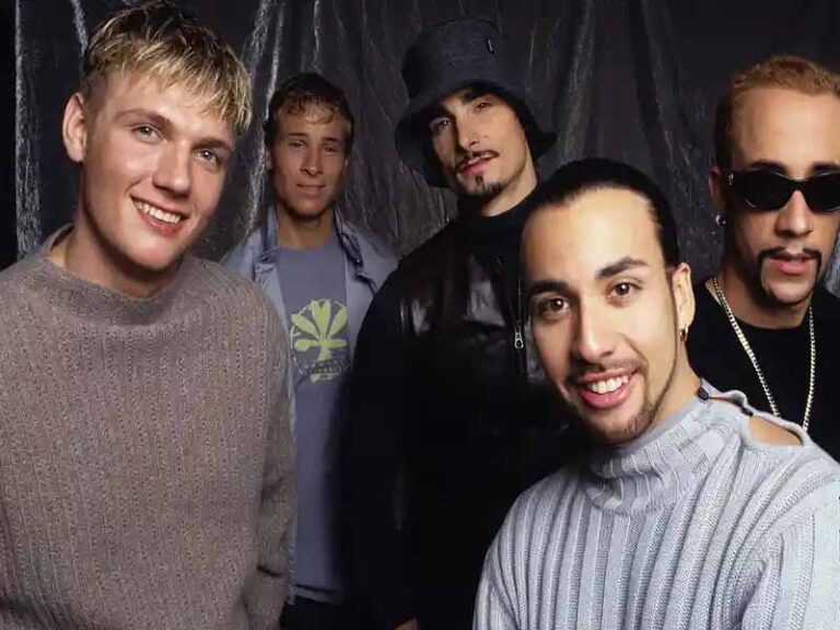 آهنگ انگلیسی The Call از Backstreet Boys به همراه متن و ترجمه مجزا