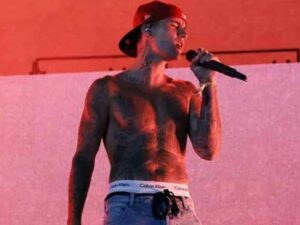آهنگ انگلیسی ZUMA HOUSE از Justin Bieber به همراه متن و ترجمه مجزا